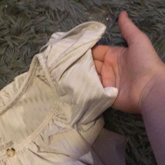 Gently used white tank - Picture 3 of 4